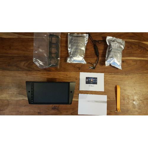 Eonon GA9645B Touchscreen Head Unit for BMW 3 series E90-93 (brand new and boxed, crack in screen)