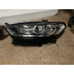 Ford Mondeo mk5 St line (Headlights)