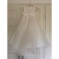 Brides maid/Flower girl dress 2-3yrs.