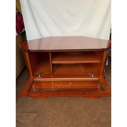 John E Coyle Cherry Corner TV Unit