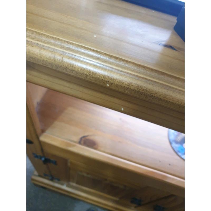 Tv Cabinet