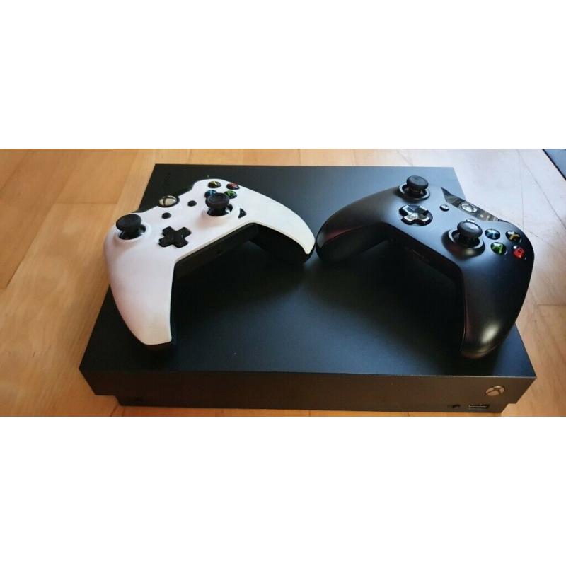 Xbox One X 1tb Bundle (4K Gaming)Pristine Condition. 2 Games! ?250 oNo