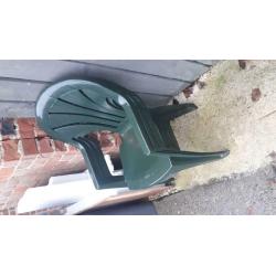3 plastic garden chairs free collect from Whitley bay