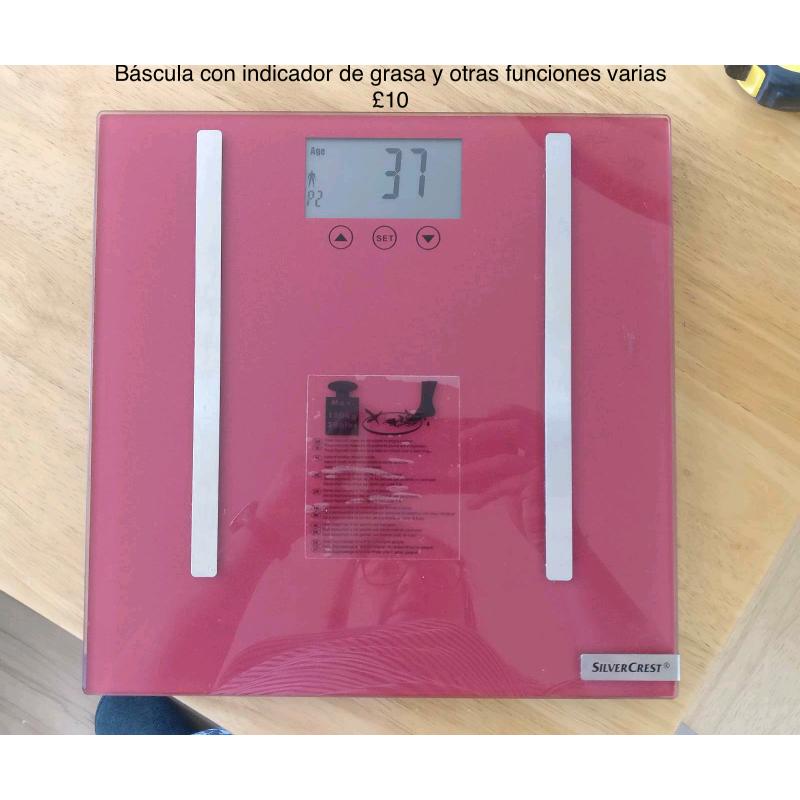 Electronic scale with fat% measure SILVERCREST