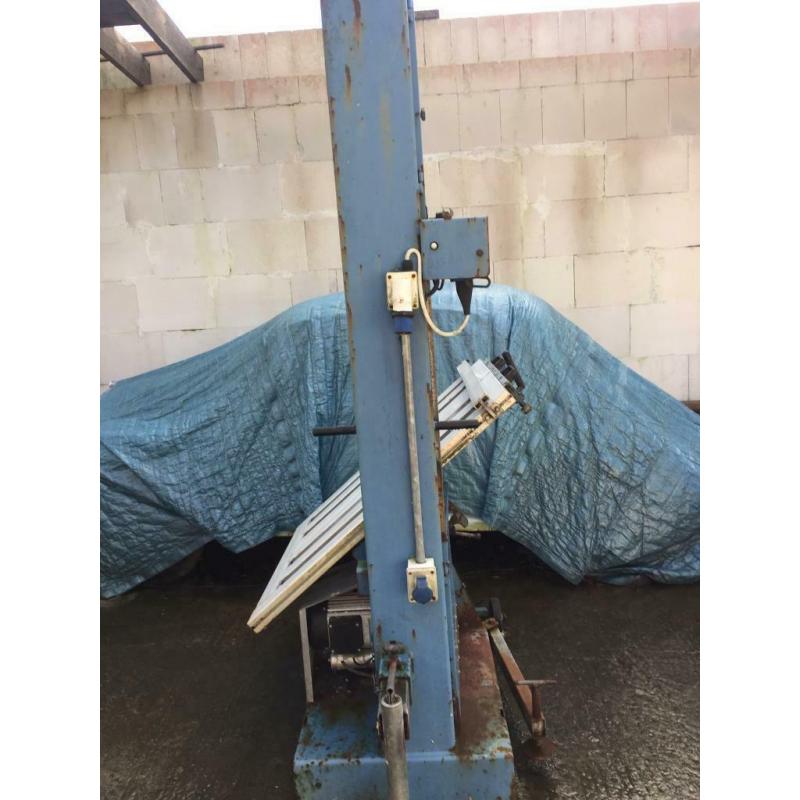 Lissmac 755 Band Saw