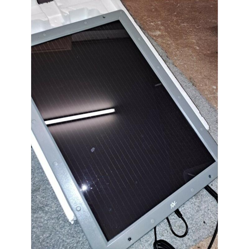Solar Panel Battery Maintainer - still in box