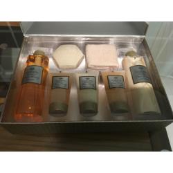 Royal Jelly Gift Box New