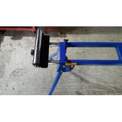 Mitre saw stand