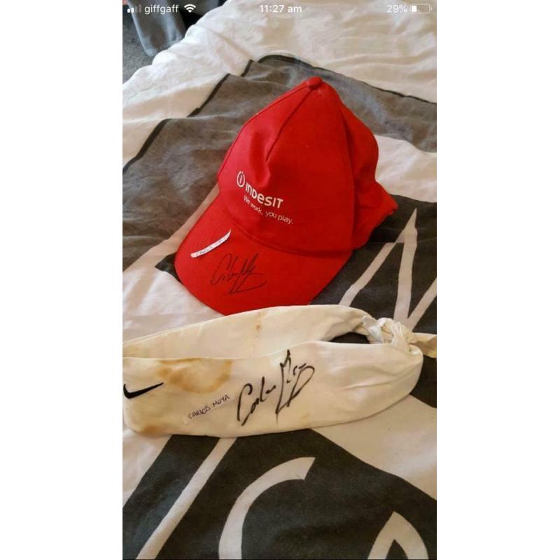 Sports gear sighned