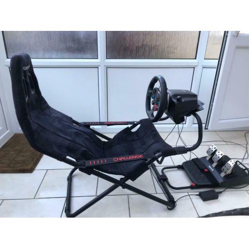 LOGITECH G29 STEERING WHEEL +PLAYSEAT