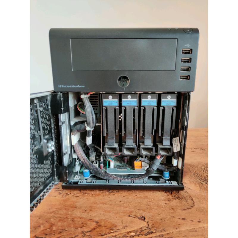 HP Proliant N54L Microserver - 8GB of RAM