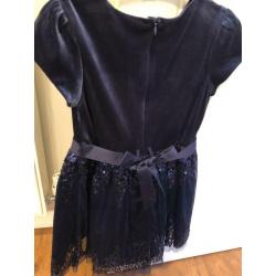 Girls navy velvet and sequin occasion/Christmas dress age 6-7 years
