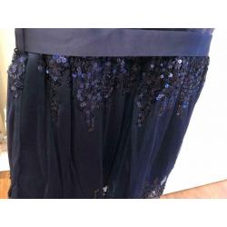 Girls navy velvet and sequin occasion/Christmas dress age 6-7 years