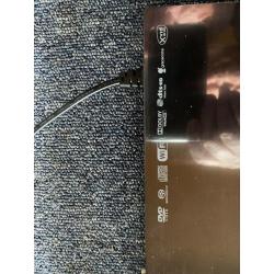 Sony 3D Bluray player BDP S790 plus 4 Bluray discs