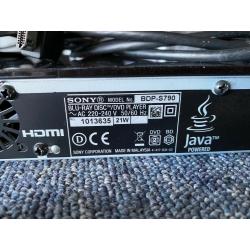 Sony 3D Bluray player BDP S790 plus 4 Bluray discs