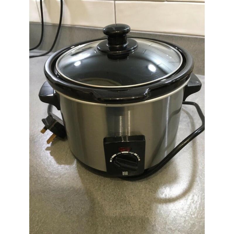 1.5 Litres slow cooker