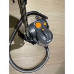 Vax Power 4 Cylinder vacuum cleaner