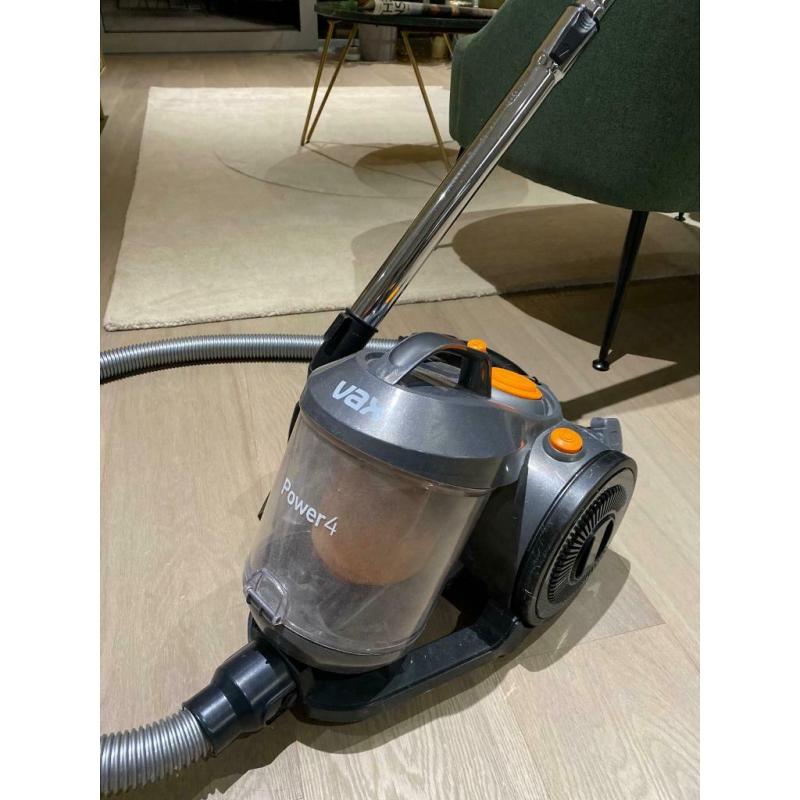 Vax Power 4 Cylinder vacuum cleaner