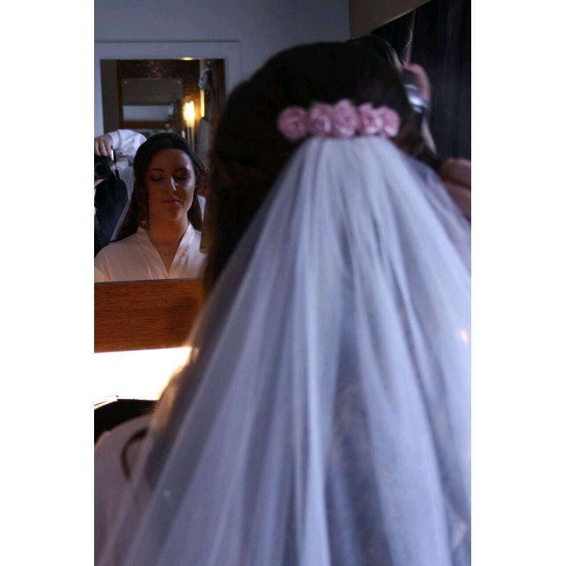 Wedding veil (without flowers)