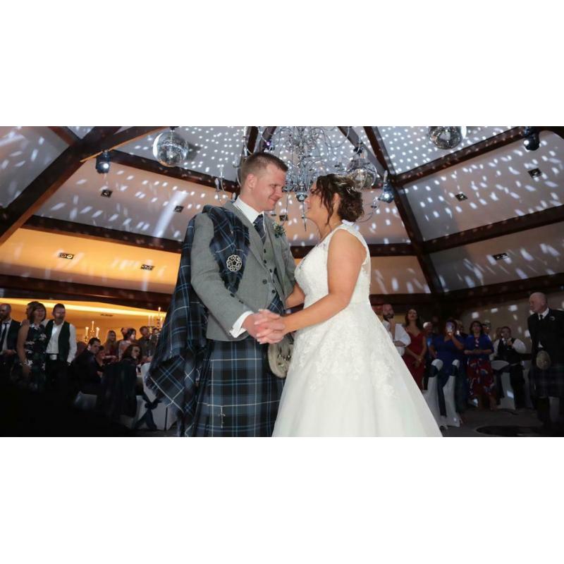 ****BARGIN! David bridal A-line wedding dress****