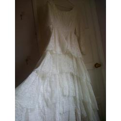 Vintage Wedding Dress - size 10 approx