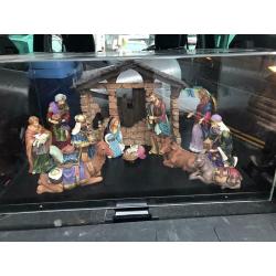 Kirkland Signature nativity set 13 pieces