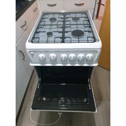 Hotpoint double oven gas cooker