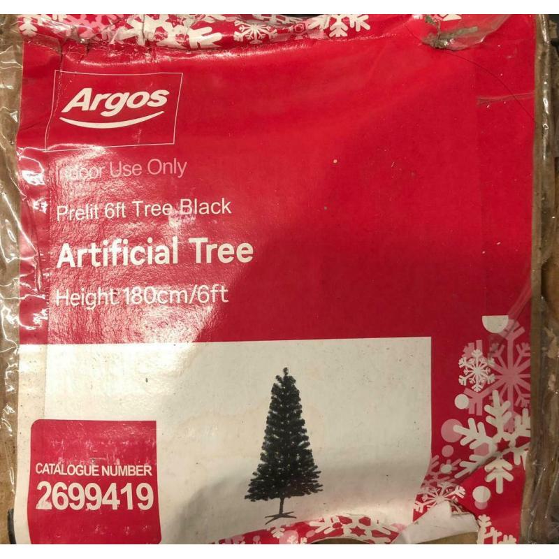 6ft Christmas tree with lights
