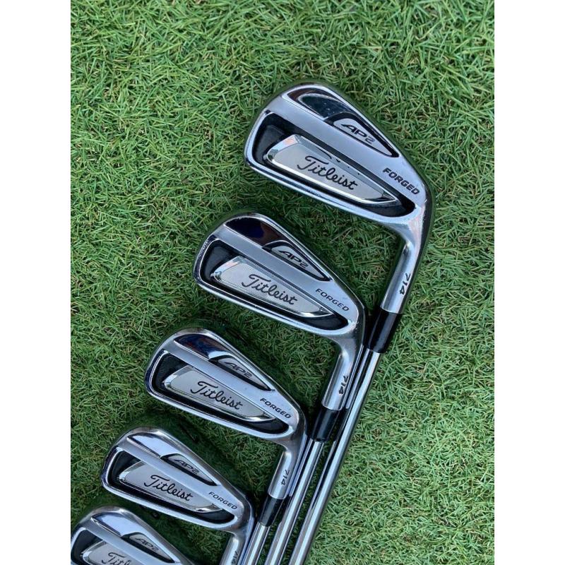 TITLEIST 714 AP2 IRONS / 4-PW / PROJECT X 6.0 STIFF SHAFTS