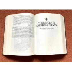 Sherlock Holmes Complete Illustrated Short Stories Book