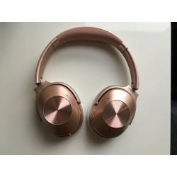Over ear Mpow H12 noise cancelling headphones