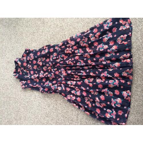Children?s Floral design party dress size 10