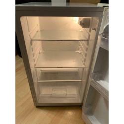 White ?Essentials? Undercounter fridge