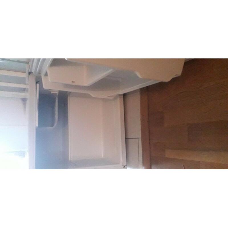 Lec Under Table Fridge