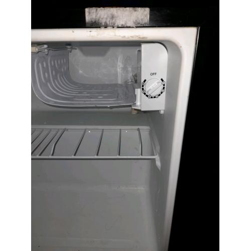 Mini fridge