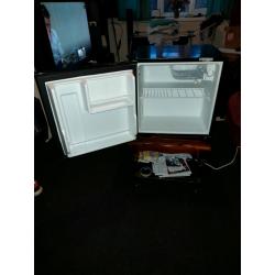 Mini fridge
