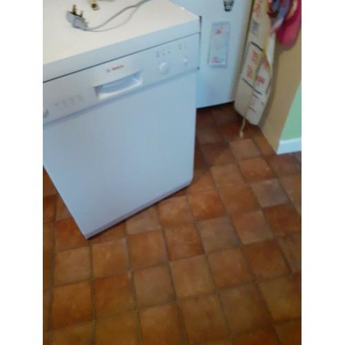 SOLD Dishwasher