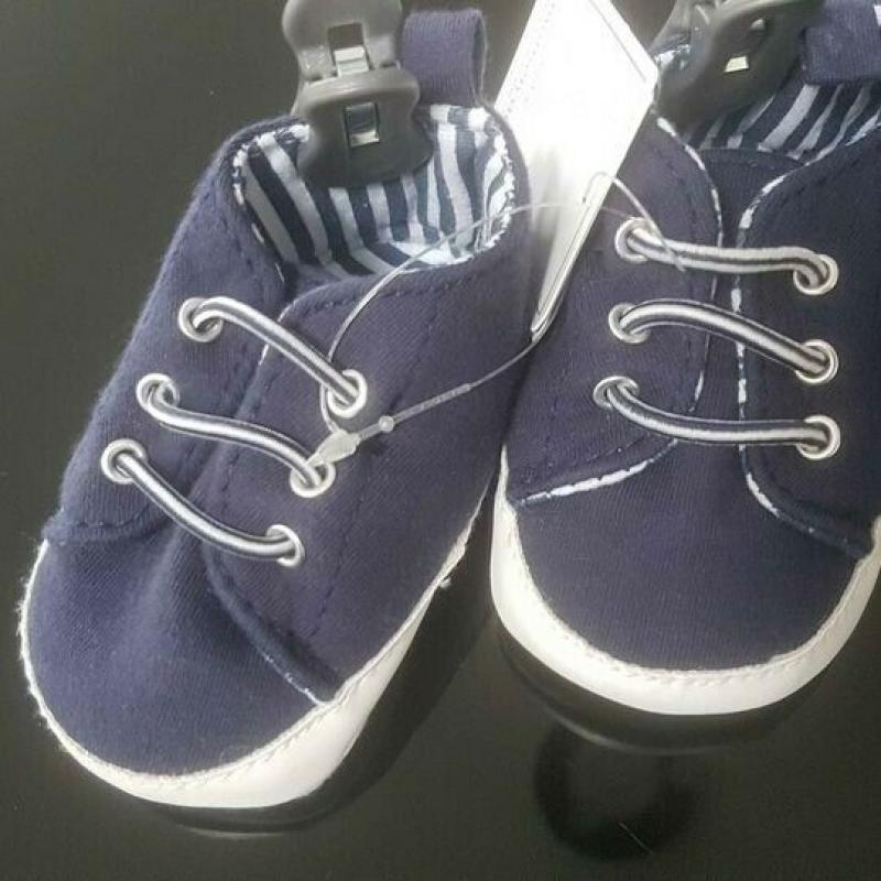 Brand new, new born baby shoes