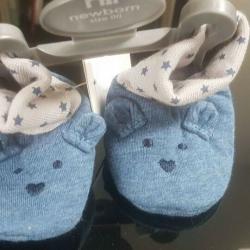 Brand new, new born baby shoes