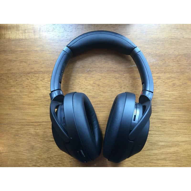 Mint Condition Sony WH-1000XM3 Wireless Noise Cancelling Headphones - Black