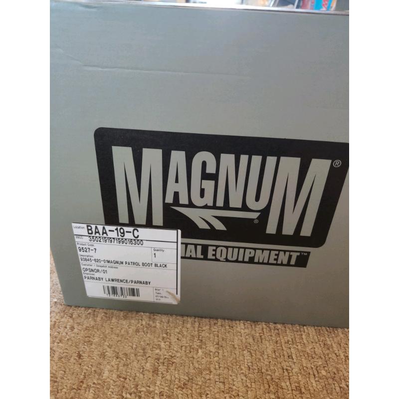 Magnum patrol boots