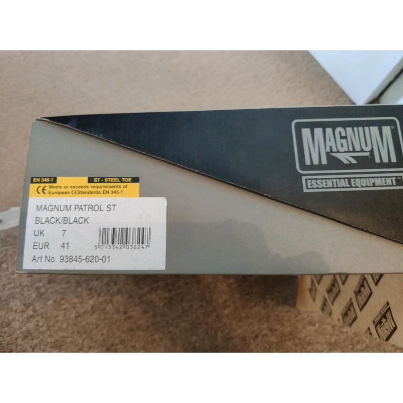Magnum patrol boots
