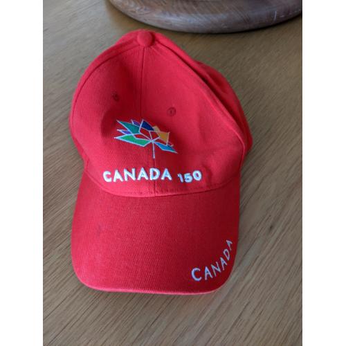 New cap celebrating Canada's 150th year