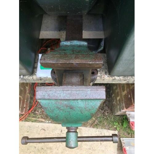 Heavy Duty Metal Bench Vice Made in England by Record