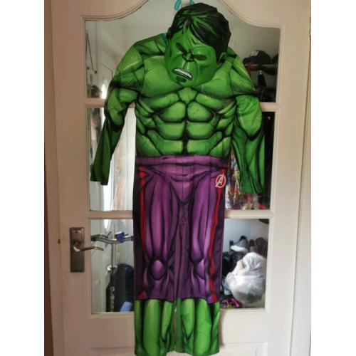 Hulk dressup outfit age 7-8 with hulk hands