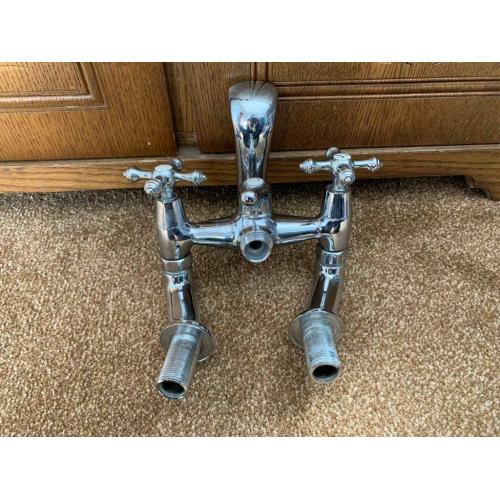Bath tap
