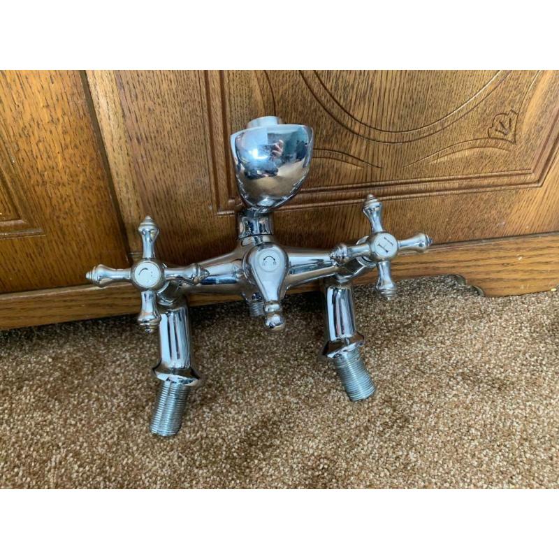 Bath tap