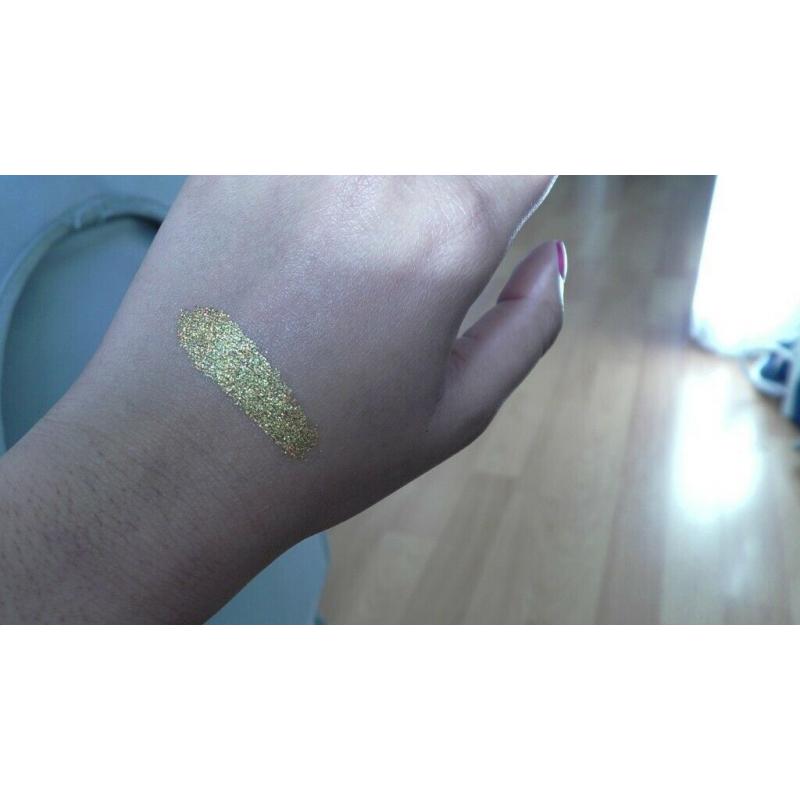Yellow Gold Pressed Eye Glitter More Colours Available!