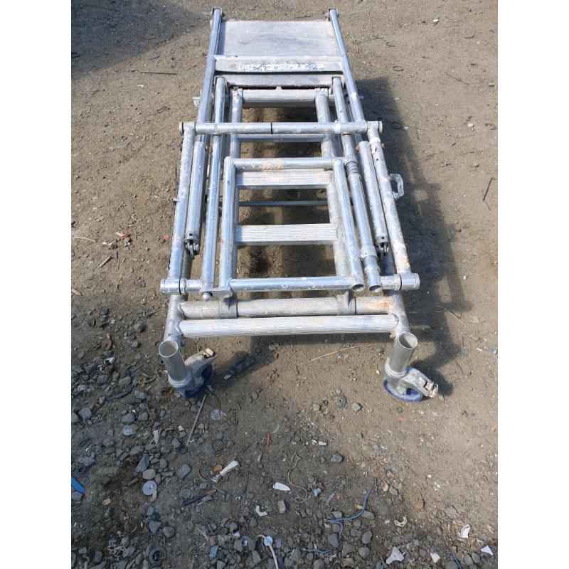Aluminium Podiums