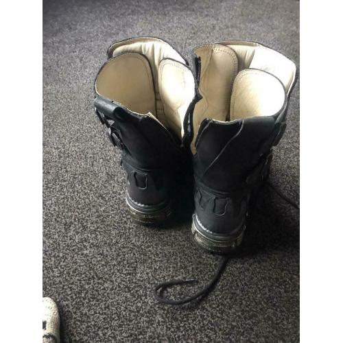 New rock boots